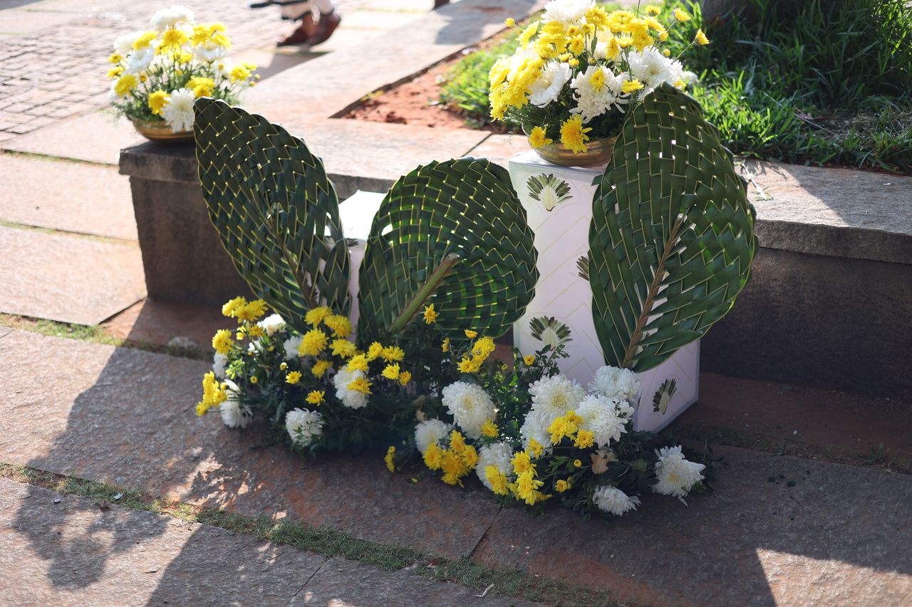 Palm-leaf craft decor